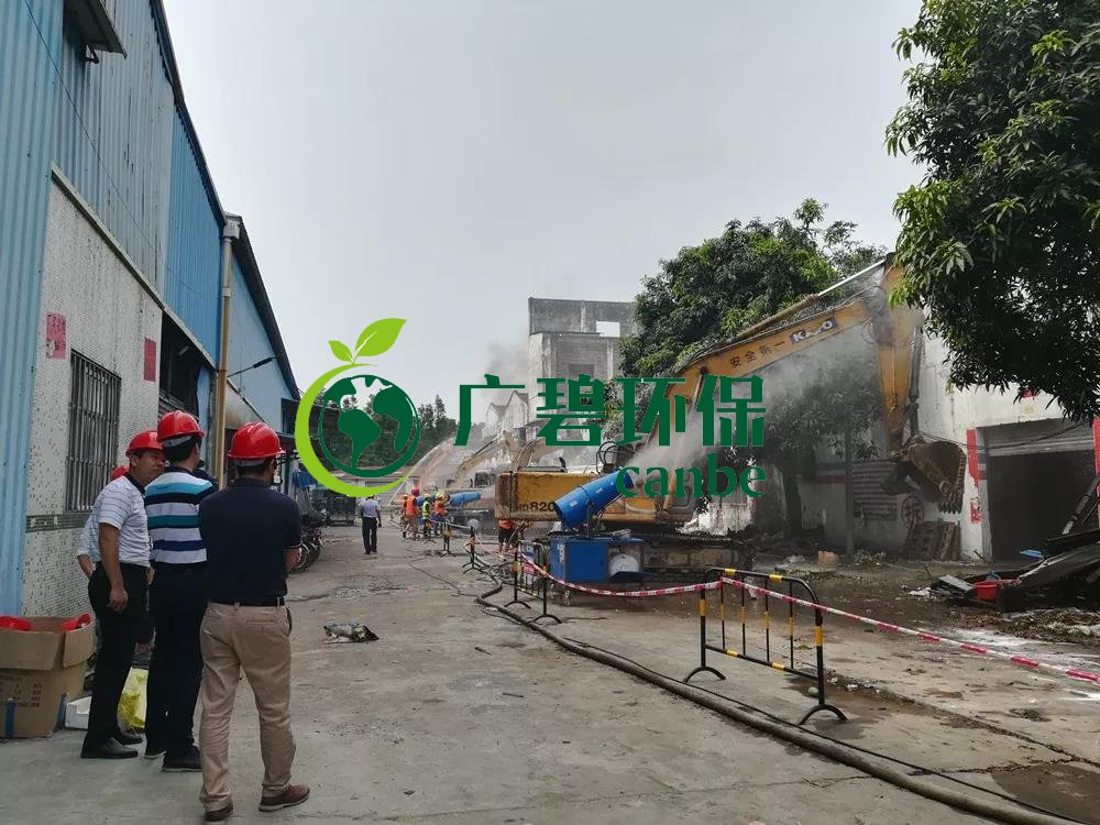 順德容桂違法建設(shè)清拆行動(dòng) 拆除違規(guī)建筑面積1萬平方米(圖2) 順德容桂違法建設(shè)清拆行動(dòng) 拆除違規(guī)建筑面積1萬平方米(圖2)