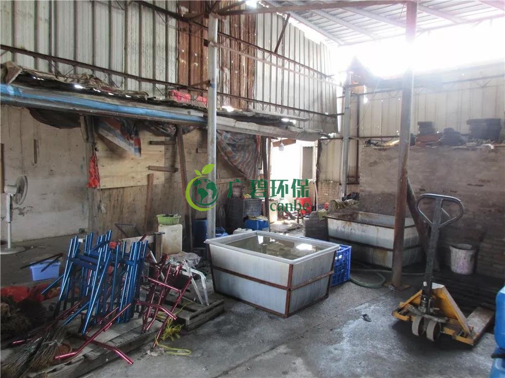 順德容桂容邊工業(yè)區(qū)兩家無證酸洗五金廠被查處 (圖3) 順德容桂容邊工業(yè)區(qū)兩家無證酸洗五金廠被查處 (圖3)