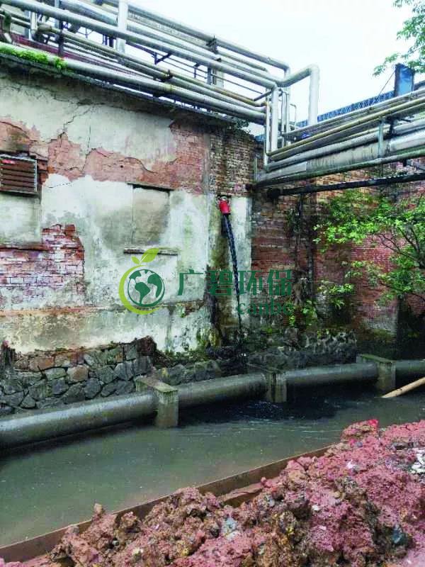 廣州海珠有污水直排河涌,3名涉案人員被行政拘留(圖1) 廣州海珠有污水直排河涌,3名涉案人員被行政拘留(圖1)