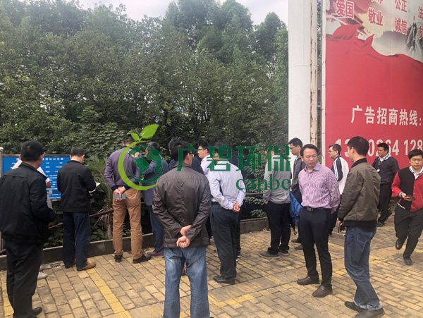 大良街道、順控環保水務等領導到金陡涌黑臭水體治理現場視察工作(圖3)